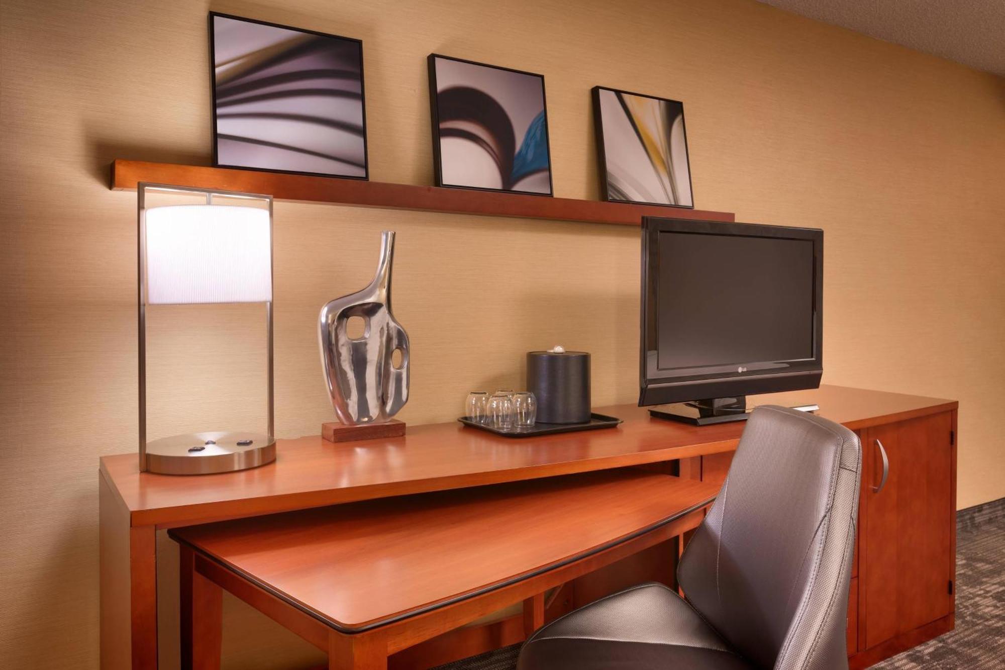 Courtyard By Marriott Salt Lake City Sandy Esterno foto