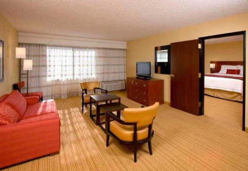 Courtyard By Marriott Salt Lake City Sandy Esterno foto